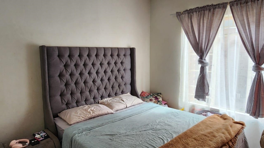 3 Bedroom Property for Sale in Waterval East North West